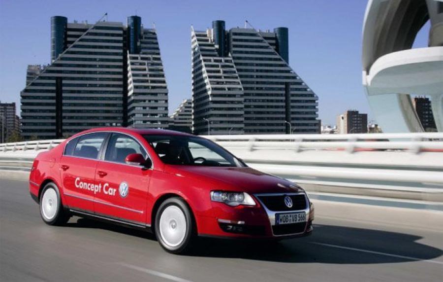  Volkswagen Passat TSI EcoFuel Concept 2008 года  (фото 1 из 4)